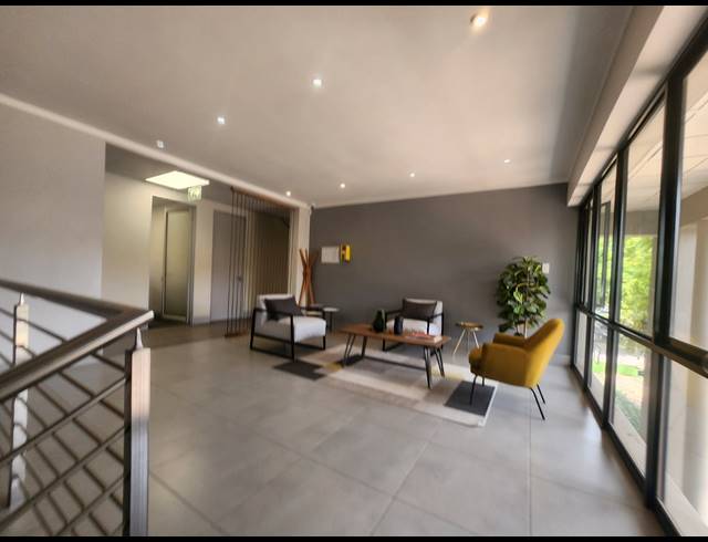 469M² OFFICE TO LET IN VORNA VALLEY